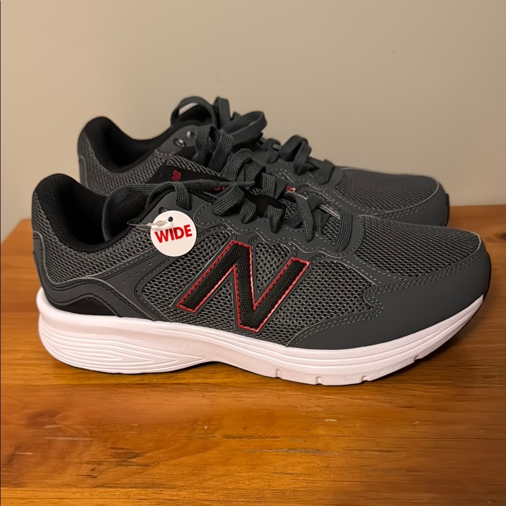 New Balance Gray and Red Sneakers 460v3 Wide Men’s 9 New in Box